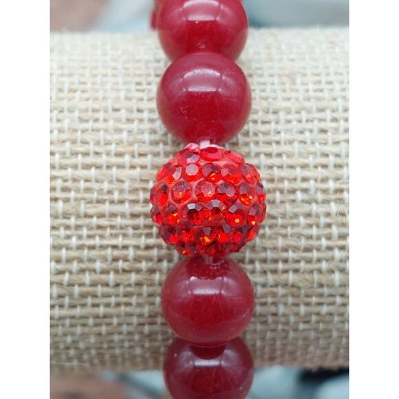 One Size Red Glass Bead & Gold Tone Slide Bracelet Tassel Shamballa MINT - Picture 8 of 11